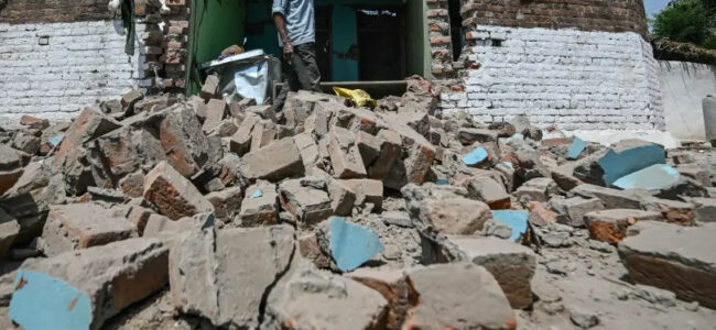 Border dwellers devastated by Pakistani shelling demand shelter Border dwellers devastated by Pakistani shelling demand shelter