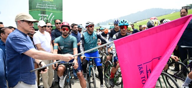 CM Omar Abdullah vows to develop Gulmarg as world-class golf destination