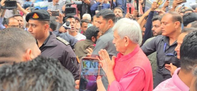 Lt Guv Manoj Sinha visits Mata Kheer Bhawani Temple on Jyeshtha Ashtami