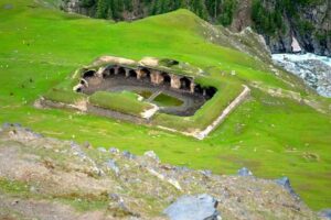 Peer Ki Gali: A serene and a wonderful tourist attraction Peer Ki Gali: A serene and a wonderful tourist attraction