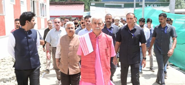 Amarnath Yatra-2025: Lt Guv visits Nunwan, Chandanwari Base camps Amarnath Yatra-2025: Lt Guv visits Nunwan, Chandanwari Base camps