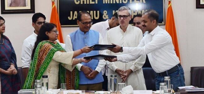 Shivraj Chouhan, Omar Abdullah review Agri, Rural Development progress in JK