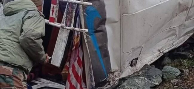 Two killed, 14 injured as vehicle rolls down on Drass-Kargil road