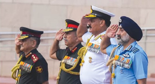 India pays tributes to Kargil bravehearts