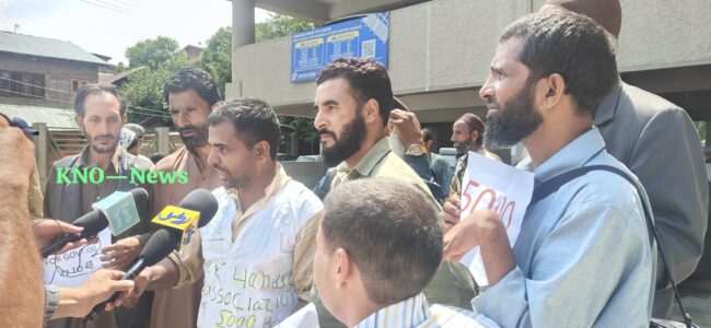 J&K handicapped association protests in Srinagar, seeks redressal of issues J&K handicapped association protests in Srinagar, seeks redressal of issues