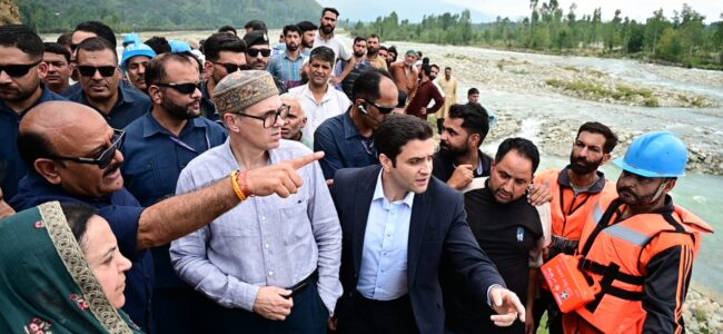 CM takes stock of flood-affected areas in Anantnag, Kulgam CM takes stock of flood-affected areas in Anantnag, Kulgam