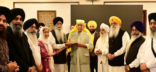 Sikh delegation calls on Lt Guv Manoj Sinha