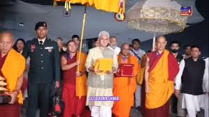 Lt Guv arrives at Delhi with Holy Relics of Lord Buddha
