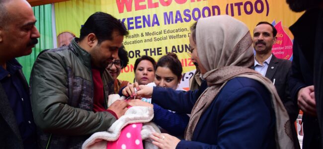 Minister Sakeena Itoo kick-starts Pulse Polio campaign across J&K Minister Sakeena Itoo kick-starts Pulse Polio campaign across J&K