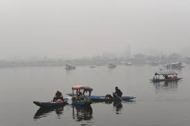 Mercury dips below freezing point in Kashmir, nights become colder