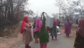 Wagad Tral residents protest against smart meter installation