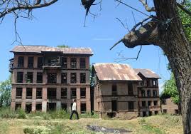 When Homes Wait: Kashmir, Memory and the Hope of Return