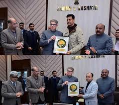 CM reviews PW(R&B) department projects