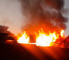 Five houses gutted, two people injured during fire in Kishtwar