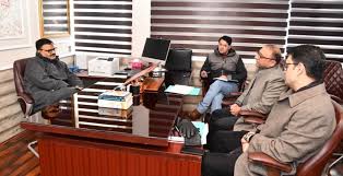 Minister reviews functioning of Territorial Forest Department in Kashmir Division