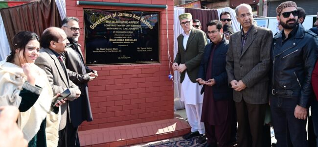 CM Omar Abdullah lays foundation for ₹190 Cr urban development projects in Srinagar, Budgam