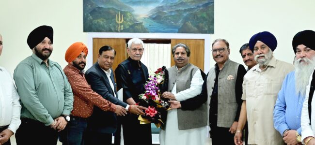 Congress delegation calls on Lt Guv