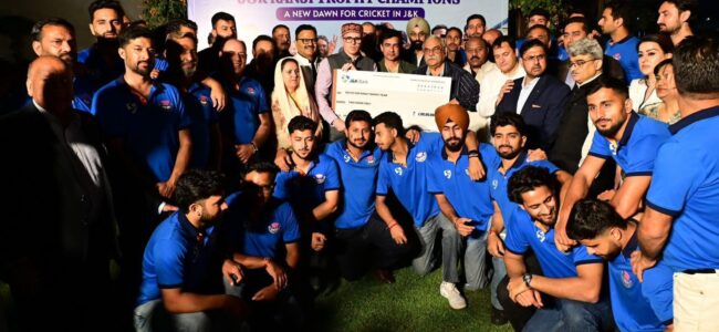 CM Omar Abdullah hosts dinner to honour J&K’s Ranji Trophy Champions