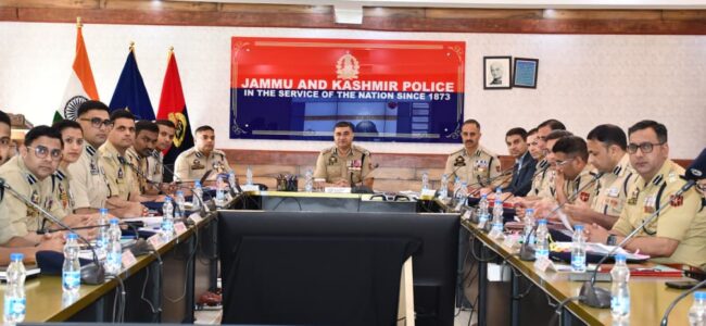 IGP chairs Crime review meeting at PCR Kashmir IGP chairs Crime review meeting at PCR Kashmir