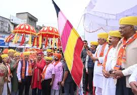 Lt Guv flags off Shobha Yatra to commemorate Bhagwan Parshuram Ji Jayanti in Jammu