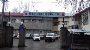 Digital push leaves patients stranded at SDH Tral, locals demand more offline counters