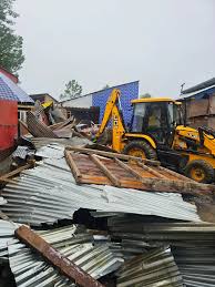 Police demolishes illegal structure raised by notorious drug peddler Police demolishes illegal structure raised by notorious drug peddler