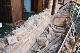 Police demolishes illegal property belonging to wanted drug peddler Police demolishes illegal property belonging to wanted drug peddler