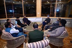CM hosts dinner in honour of Parliamentary Standing Committee on Finance in Gulmarg