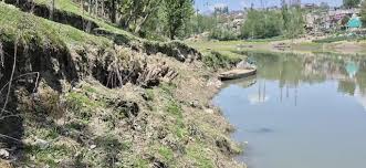 Jhelum river degradation raises alarm in Bijbehara; school, other structures at risk