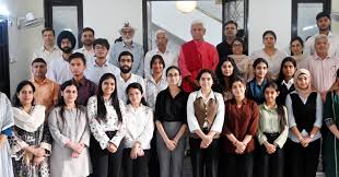 Lt Guv interacts with students, faculty of JU’s Design Your Degree Programme