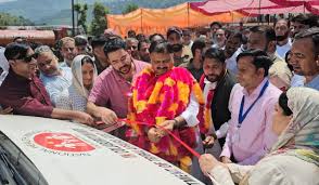 Rana listens to grievances of Poonch residents