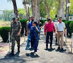 Secretary Transport reviews Vibrant Villages Programme at Suchetgarh
