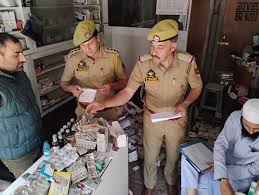 Police cracks whip on six medical shops for operating without valid license Police cracks whip on six medical shops for operating without valid license