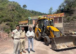 Authorities raze ‘illegal’ commercial property of suspected drug peddler in Udhampur