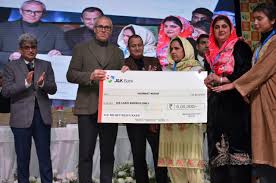 CM Omar lauds UMEED scheme