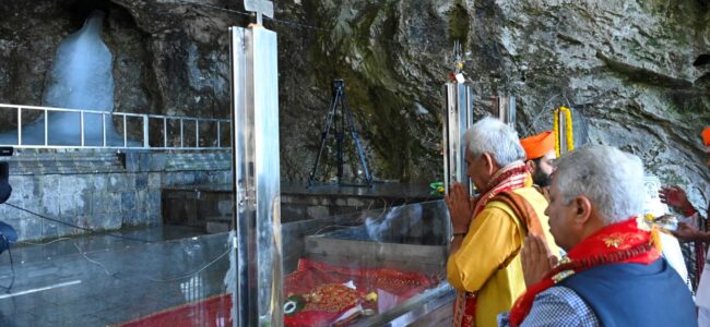 Amarnath Yatra: Lt Guv Manoj Sinha performs Pratham Puja at Holy Cave, says J&K all set to welcome Amarnath pilgrims