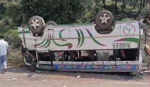 Bus overturns in Rajouri, 15 passengers injured Bus overturns in Rajouri, 15 passengers injured