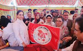 Sakeena Itoo inaugurates Medical Camp at Zadibal Srinagar