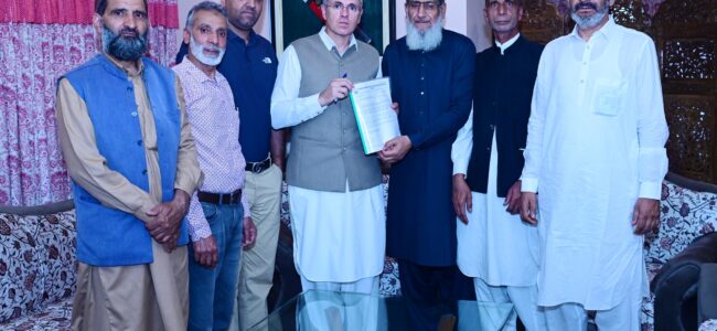 CM Omar Abdullah meets MLAs, trade and tourism stakeholders; reviews development, business and tourism issues