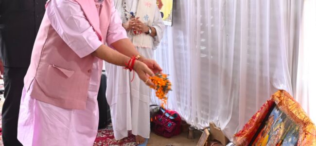 Lieutenant Governor Joins Mahayajna Dharma Sammelan in Baramulla
