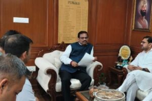 Minister Satish Sharma secures breakthrough on mutton dealers’ issues during meetings in Punjab