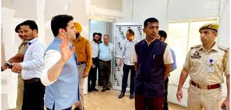 Amarnath Ji Yatra-2026 : Div Com Kashmir reviews facilities for Yatris at Srinagar Airport