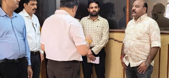 Dy CM conducts surprise inspection of PMGSY, JKPCC, DIQC offices in Jammu