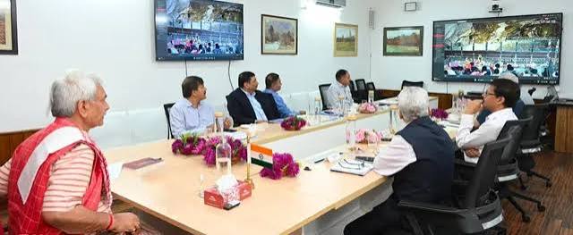 Amarnath Yatra-2026 : Ensure that devotees are properly registered and well-assisted: Lt Guv to Officials Amarnath Yatra-2026 : Ensure that devotees are properly registered and well-assisted: Lt Guv to Officials