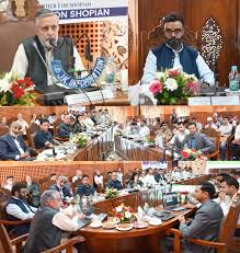 MP Main Altaf chairs DISHA meeting at Shopian