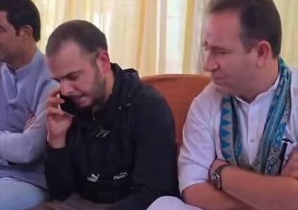 Shah speaks with family of JK cop killed in terrorist attack