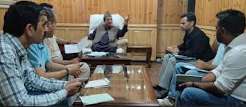 Speaker stresses priority protection of bridges